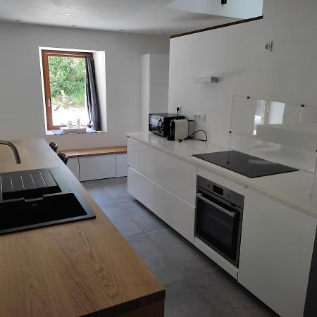 Conviviale - Longere Lumineuse - Charme & Nature Bains-sur-Oust Buitenkant foto